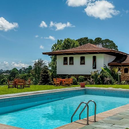 Mansao Nacional Inn Campos do Jordao Luaran gambar
