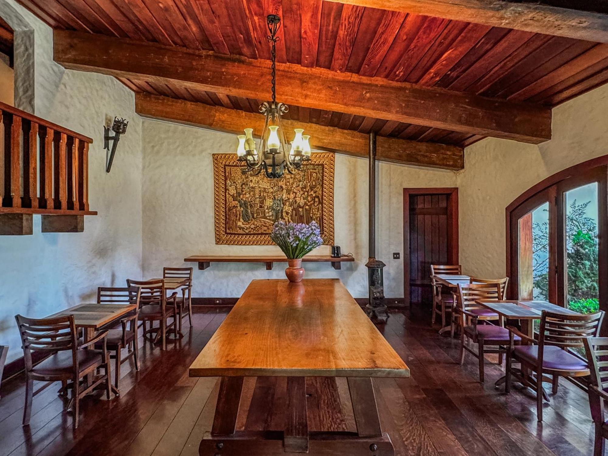 Mansao Nacional Inn Campos do Jordao Luaran gambar