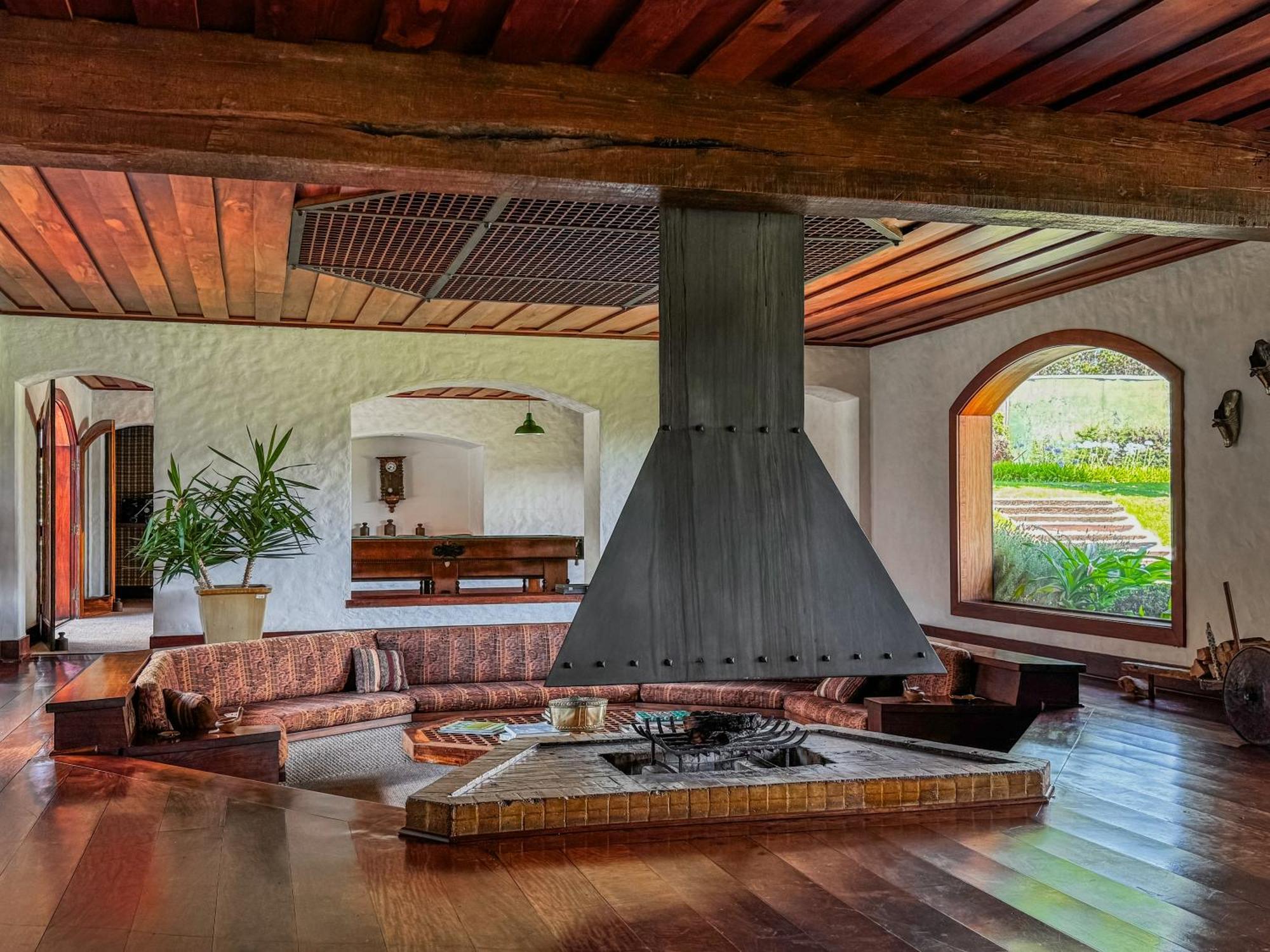 Mansao Nacional Inn Campos do Jordao Luaran gambar