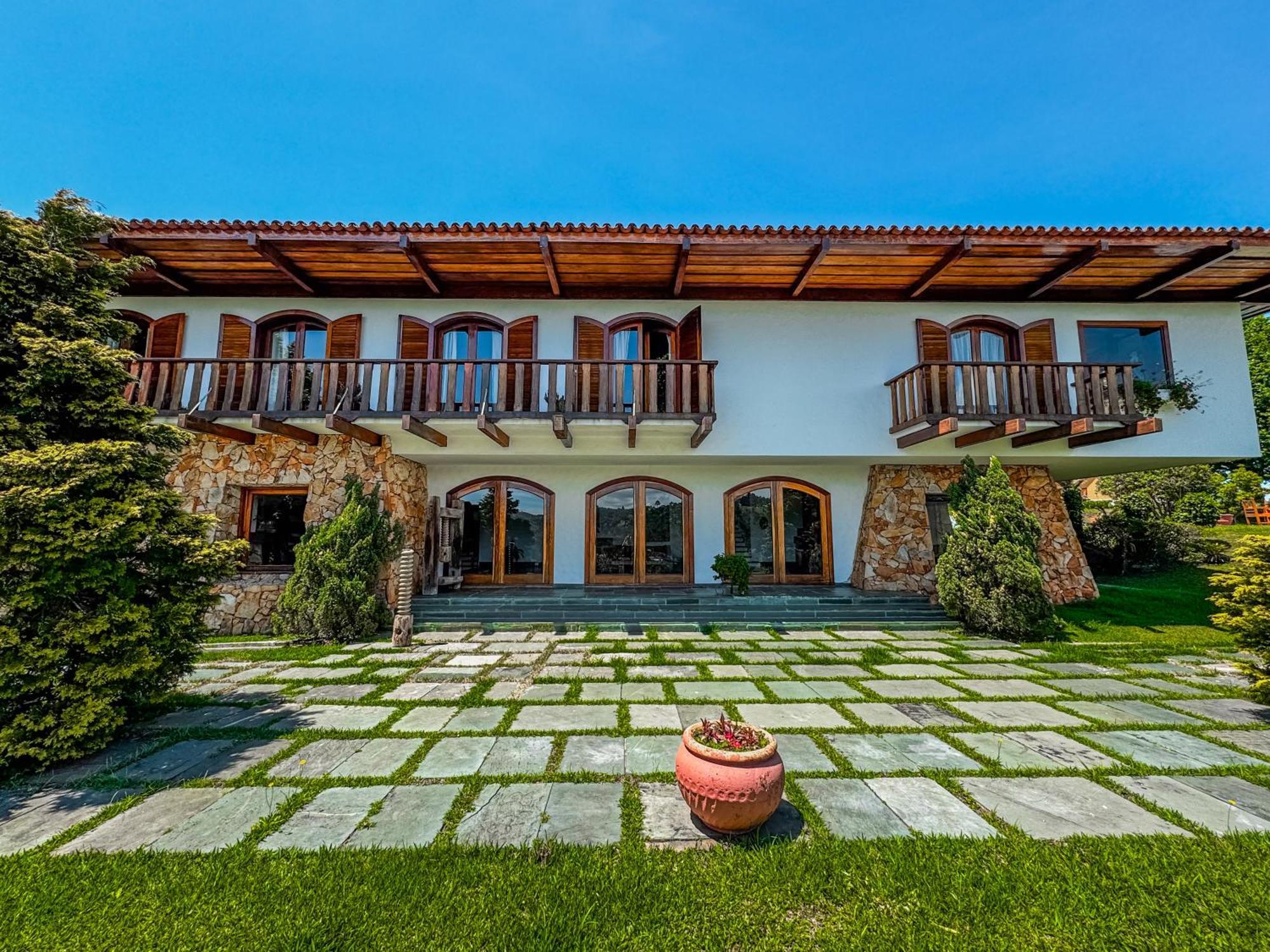 Mansao Nacional Inn Campos do Jordao Luaran gambar