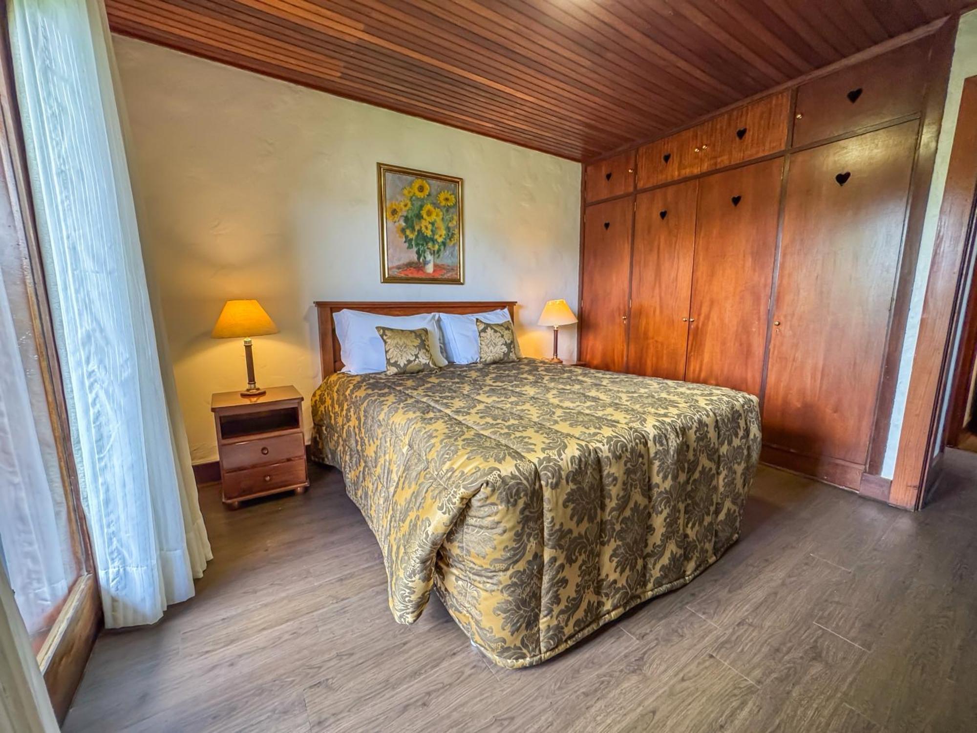 Mansao Nacional Inn Campos do Jordao Luaran gambar