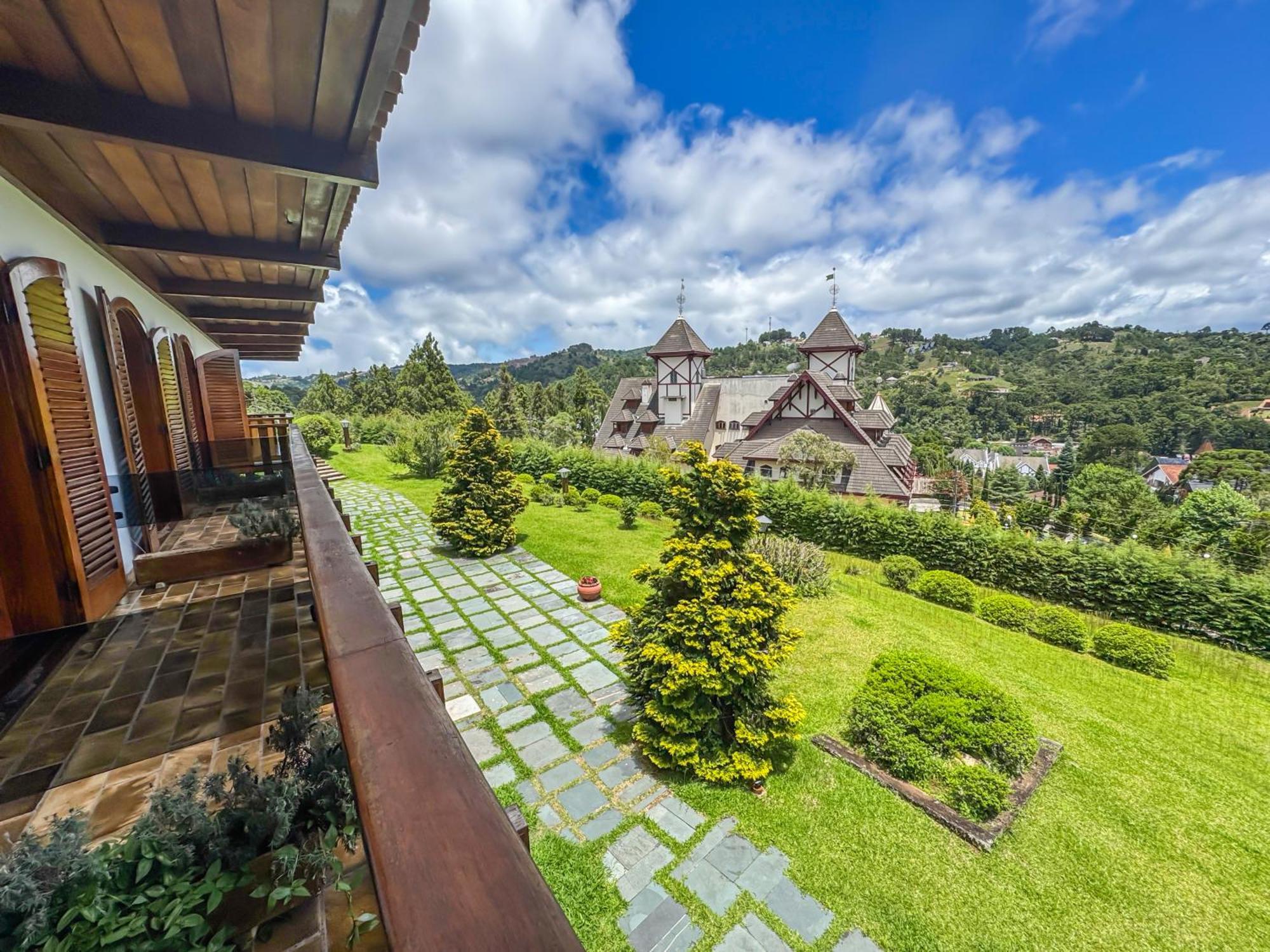 Mansao Nacional Inn Campos do Jordao Luaran gambar