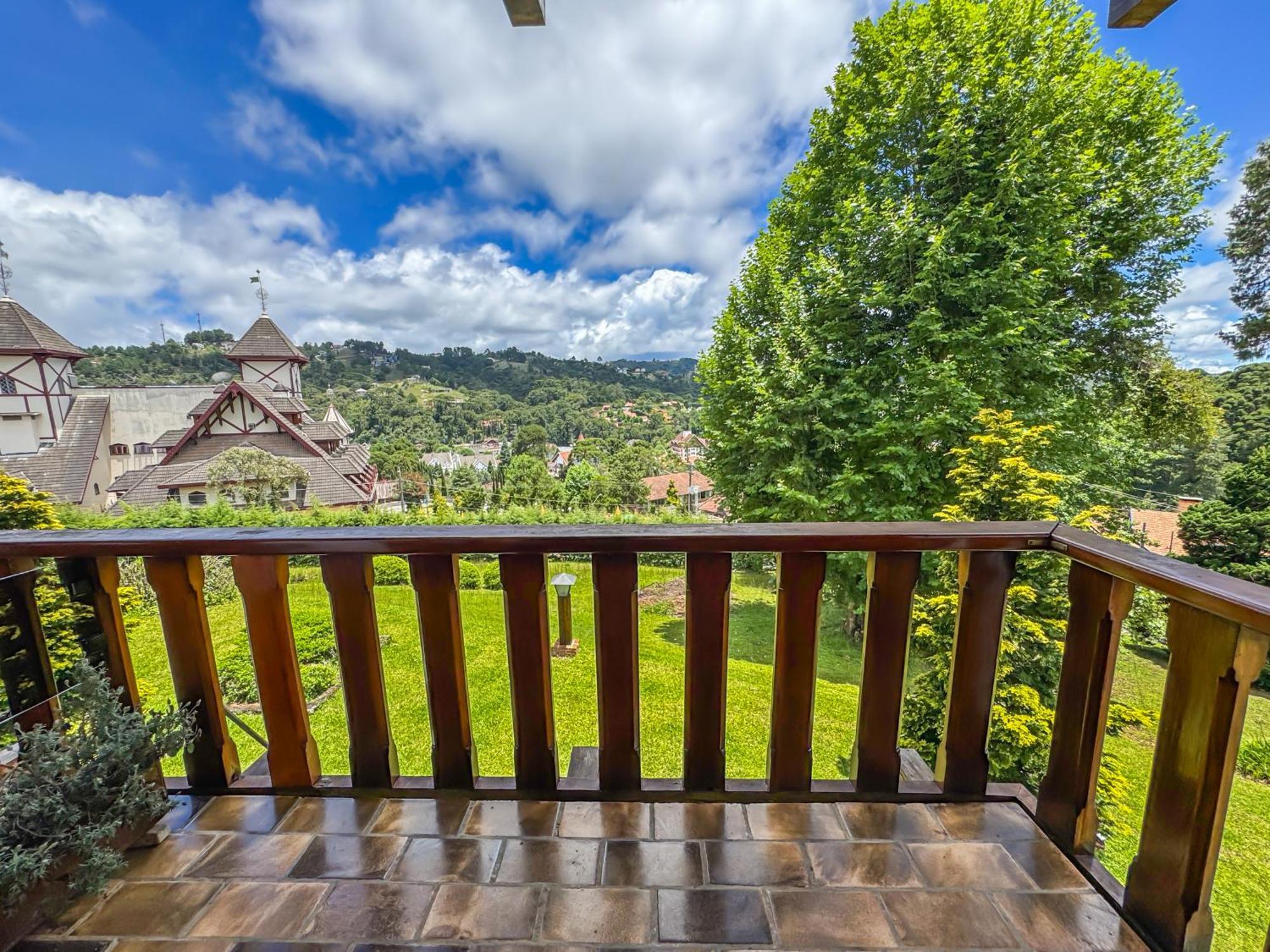 Mansao Nacional Inn Campos do Jordao Luaran gambar