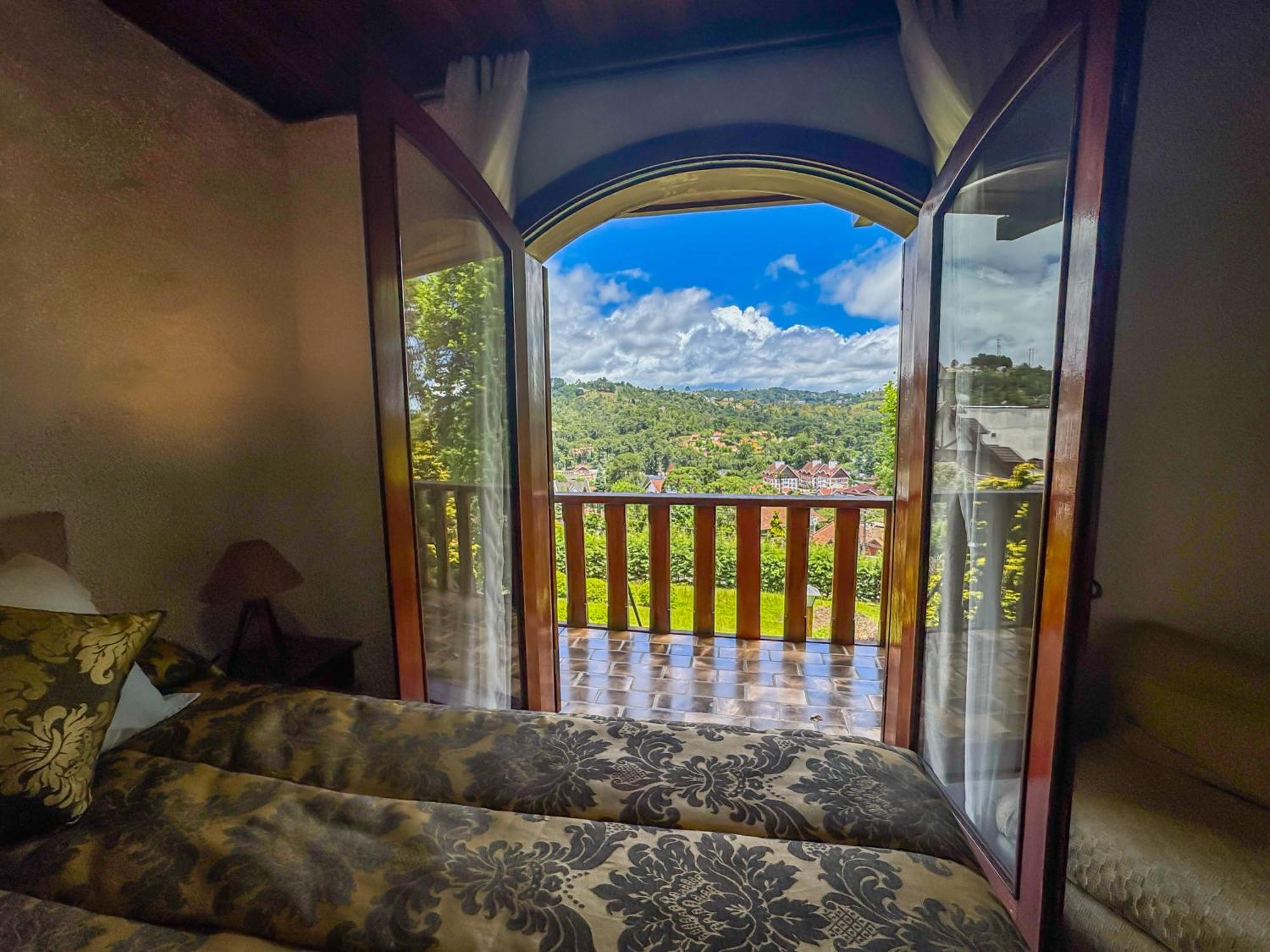 Mansao Nacional Inn Campos do Jordao Luaran gambar